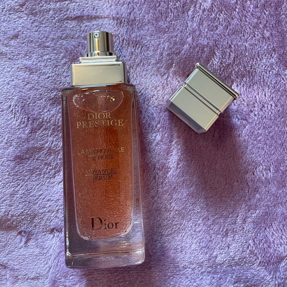 Dior Prestige La Micro-Huile de Rose Advanced Serum (1.7 Oz) - Picture 2 of 7
